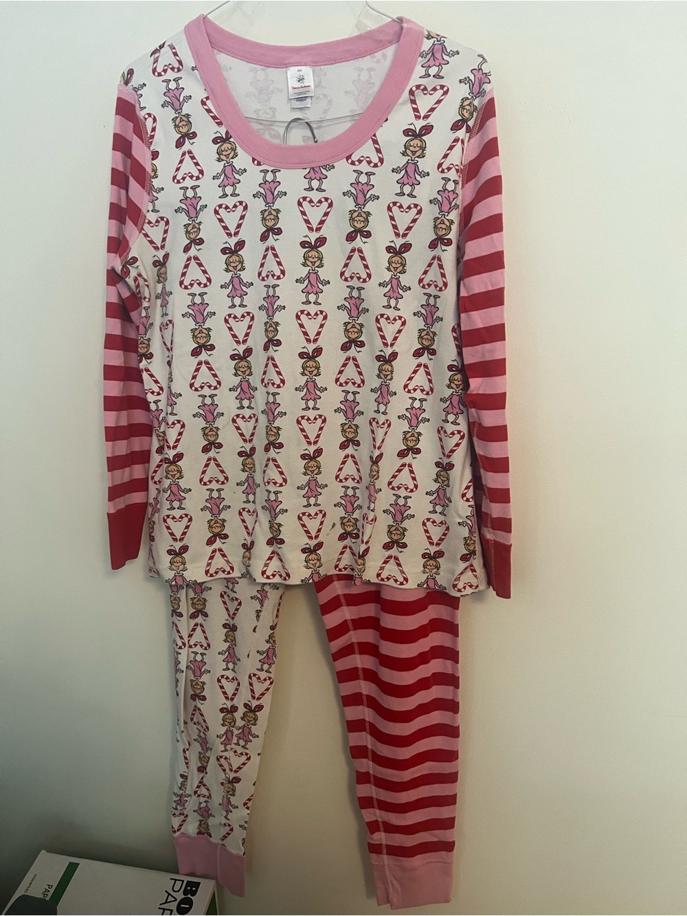 Hanna Andersson Pink Candy Cane & Dancing Girl Print One-Piece Pajamas